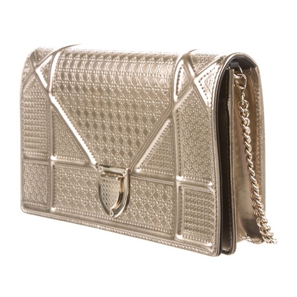 CHRISTIAN DIOR Metallic Patent Micro-Cannage Mini Diorama - Gold - Picture 2 of 12